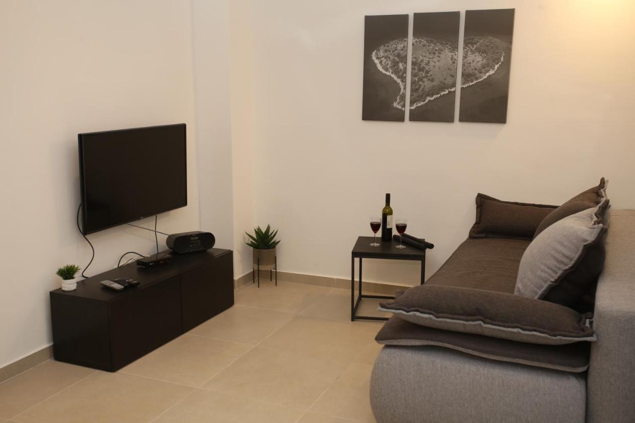Apartmani Tri Bunje Tribalj Exteriér fotografie