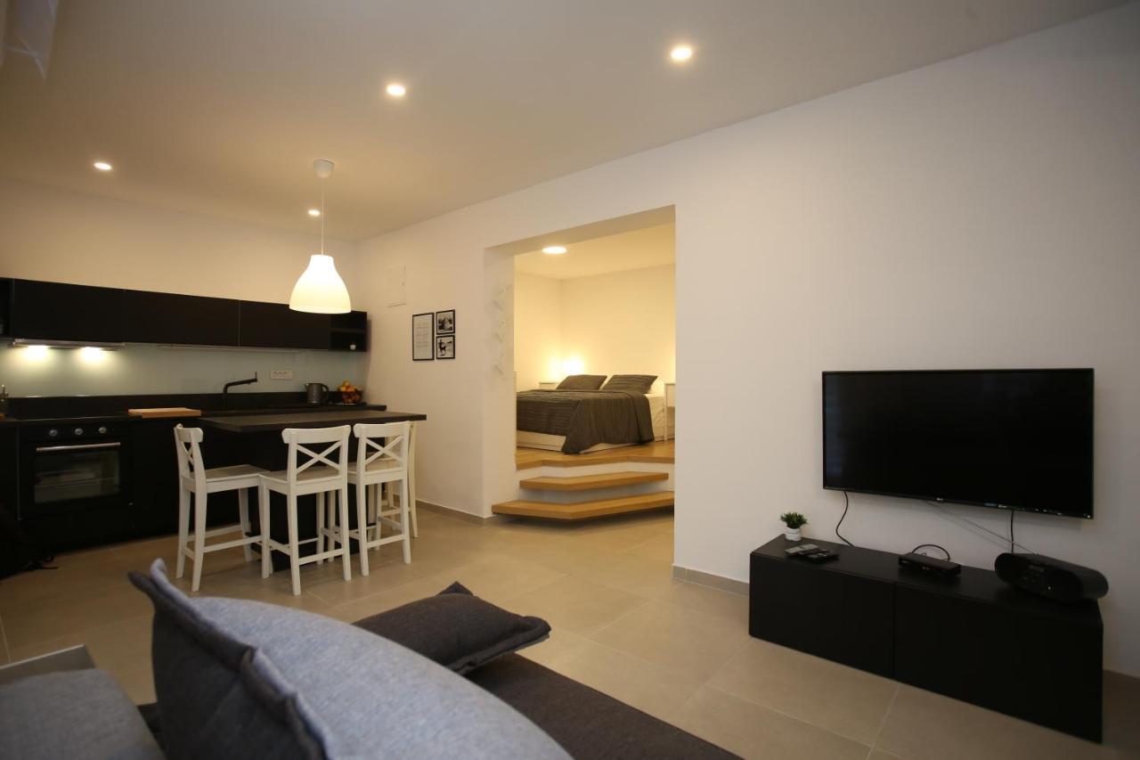Apartmani Tri Bunje Tribalj Exteriér fotografie
