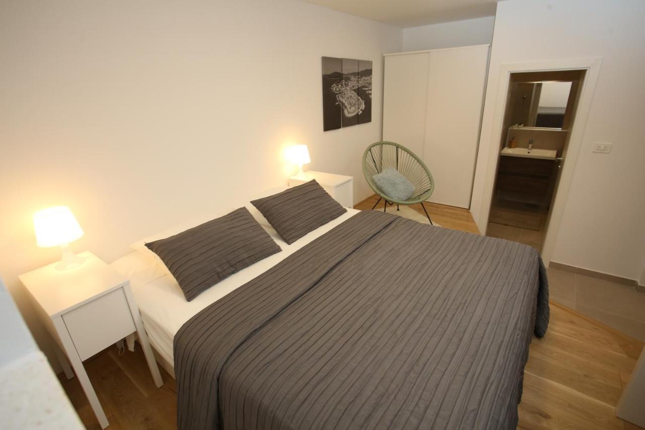 Apartmani Tri Bunje Tribalj Exteriér fotografie