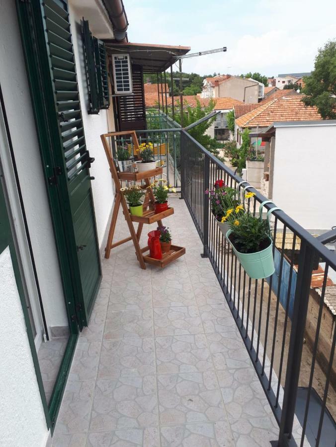 Apartmani Tri Bunje Tribalj Exteriér fotografie