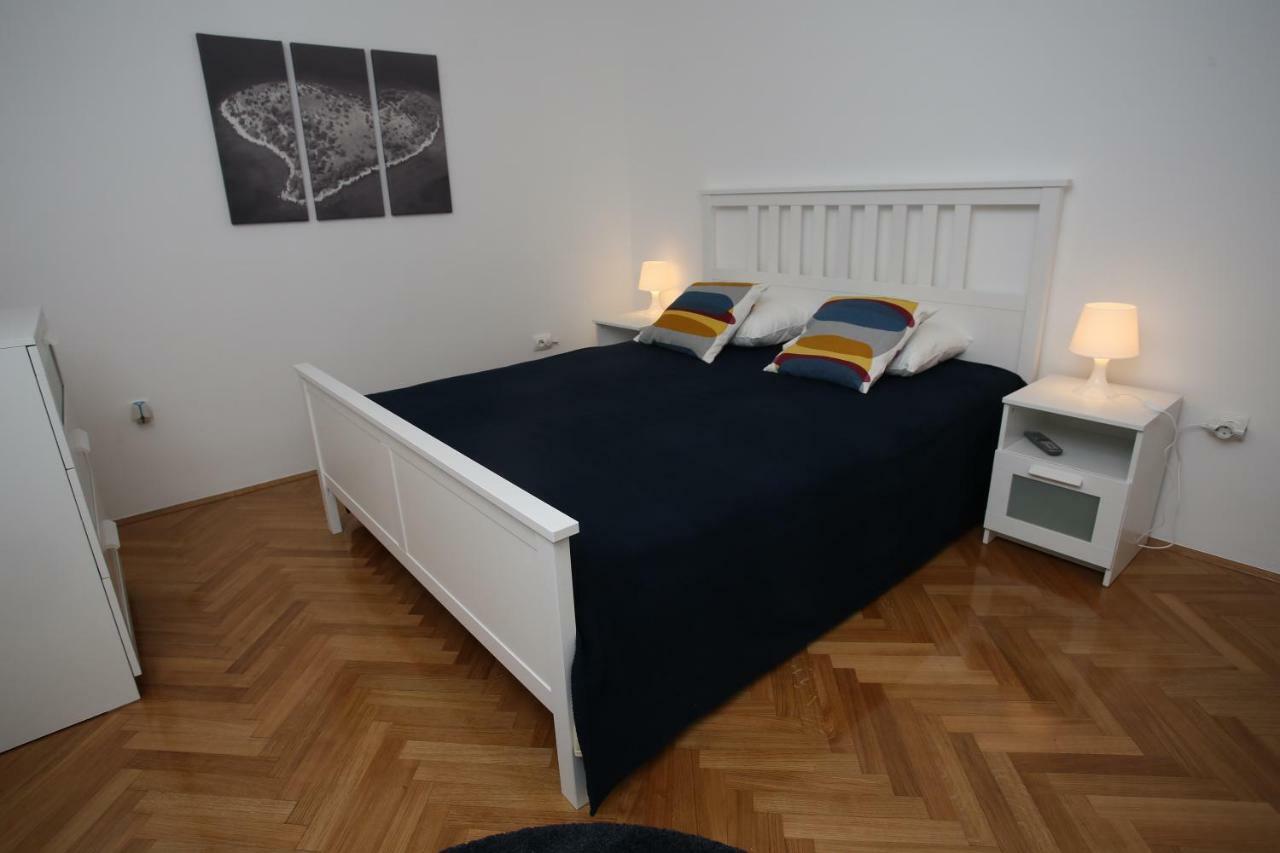 Apartmani Tri Bunje Tribalj Exteriér fotografie