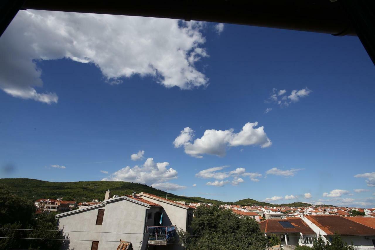 Apartmani Tri Bunje Tribalj Exteriér fotografie